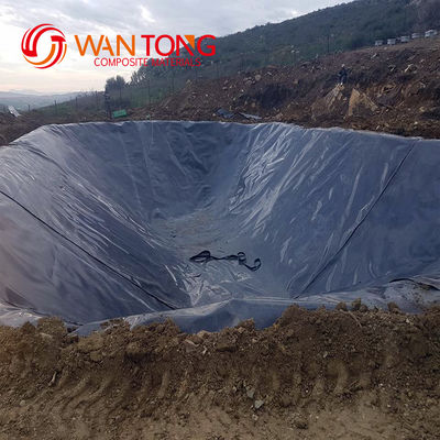 GB/ASTM GRI-GM13 Standard Liner d'étang à géomembrane en HDPE noir pour étang à crevettes