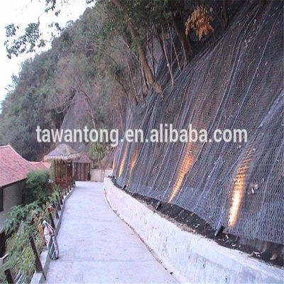 Matte de contrôle de l'érosion d'épaisseur de 14 mm pour la construction de routes au Vietnam et prête à être expédiée