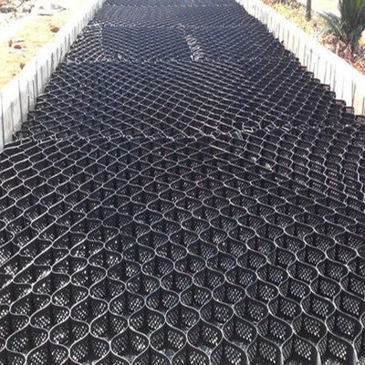 Réseau d'entraînement de gravier en plastique géocelle certifié SGS pour des performances et une sécurité améliorées