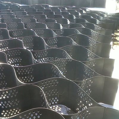 DISTANCE de soudage 330mm-1000mm Pavé à gazon géocell pour la vente de style de design contemporain