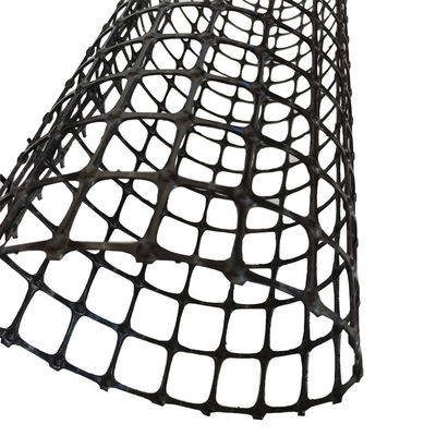 Polypropylène géogrid Produits de terrassement Biaxiale 35KN Géogrid plastique 25,4*25,4 mm Maillage Taille 1-6m Largeur
