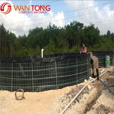 Durée de vie 3 à 15 ans Rame en acier noir PVC réservoir en HDPE pour la ferme de poissons intérieure Forme carrée