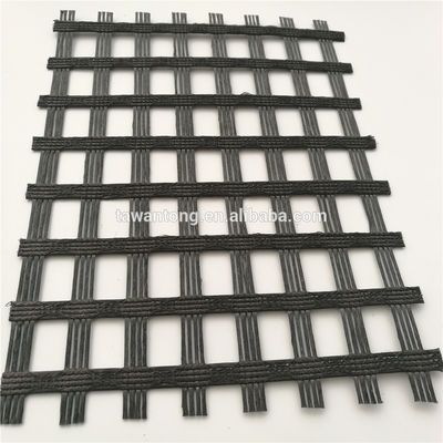 Polyester géogrid pour la construction de routes Renforcer les digues de base et les murs de pente