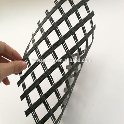 Polyester géogrid pour la construction de routes Renforcer les digues de base et les murs de pente