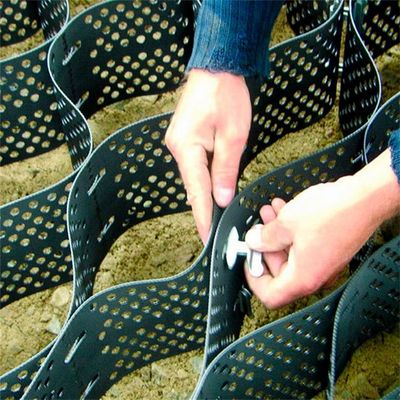 Géocelle en PEHD de 2 m de large pour stabilisation du sol Murs de soutènement Durables et durables