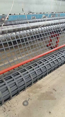 Résistance à la traction 50 kn Steel-Plastic Bi-Axial Geogrid pour le support technique en ligne