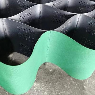 100-1000 mm espace de soudage HDPE dépôt de géocell pour la protection des routes et des pentes durable