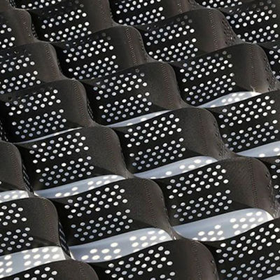 Réseau de stabilisation du gravier pour le renforcement du sol