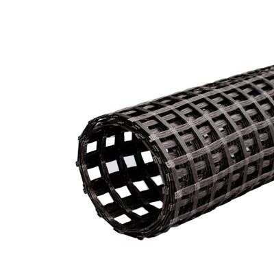 Largeur de 1m-6m Tricot uniaxial en polyester géogrids revêtus de PVC à haute résistance