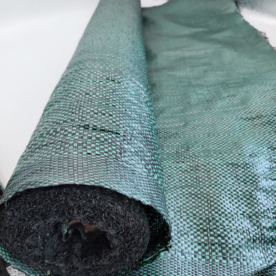 Résistance à la traction élevée 5 oz Tissu tissé en PP noir Géotextile pour la construction de routes