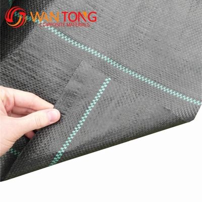 Résistance à la traction élevée 5 oz Tissu tissé en PP noir Géotextile pour la construction de routes