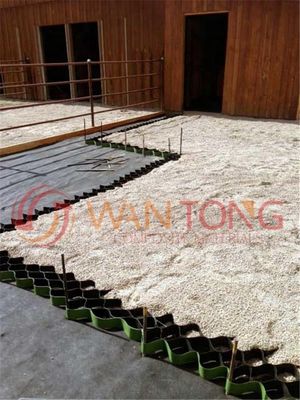 1.0-1.7MM Épaisseur Géocelle de gravier pour travaux de terrassement Application dans la construction routière