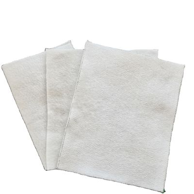 L'aiguille en fibre courte noire pour animaux de compagnie perforée géotextile non tissé pour renforcement de filtration