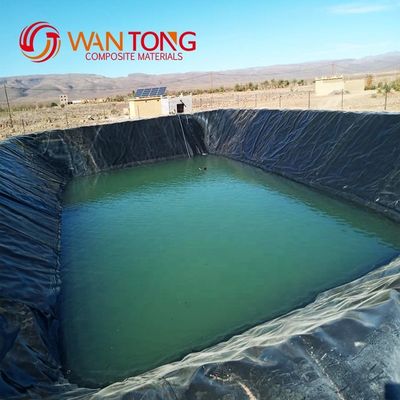 Largeur personnalisée Noir imperméable à l'eau HDPE Geomembrane Liner 1 mm pour la pisciculture réservoir