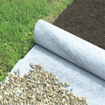 Filament de polypropylène PP non tissé géotextile non tissé et destiné aux décharges