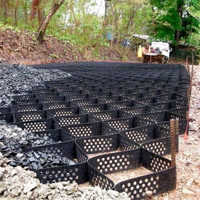 330 mm-1000 mm Distance de soudage Réseau de gravier en géocellulés HDPE pour la protection des routes et des pentes