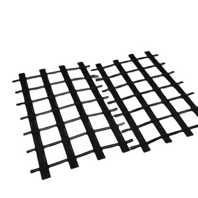 25mm*25mm Conception traditionnelle Génie civil PET Mesh Géogrides de murs de maintien Géogrides de grille de sol