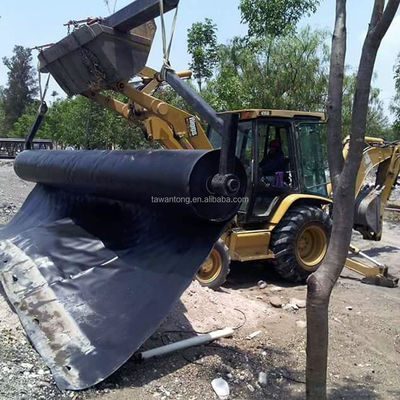 Style de conception contemporain 40 mil ou 1 mm Geomembrane lisse HDPE étang liner Formation sur place