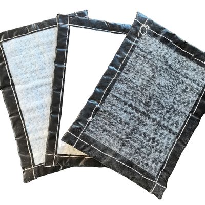 Liner en argile géosynthétique imperméable à l'eau GCL avec revêtement de bentonite de sodium Largeur normale 5,8 m