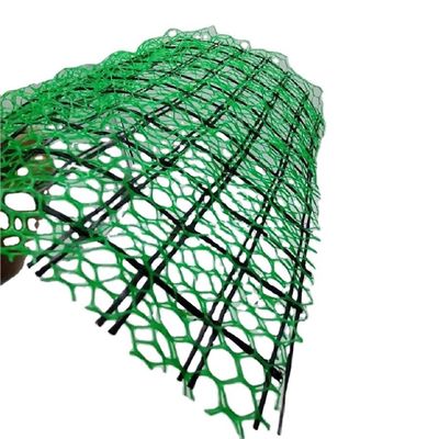 Tapis de contrôle de l'érosion géomatique 3D pour la protection du paysage ou de la pente Tapis vert