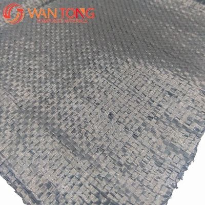 Extrusion de tapis de culture de mauvaises herbes en PE à membrane tissée en PP pour lutter contre les mauvaises herbes
