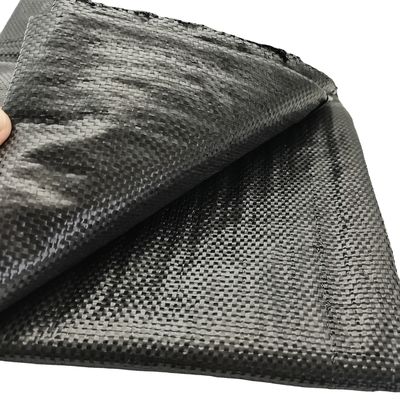 Dites au revoir aux mauvaises herbes avec le tapis de lutte contre les mauvaises herbes en tissu PP