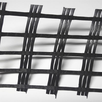 12.7*12.7mm 25,4*25,4mm Taille de la maille Grille géo en fibre de verre revêtue de bitume pour route d'asphalte
