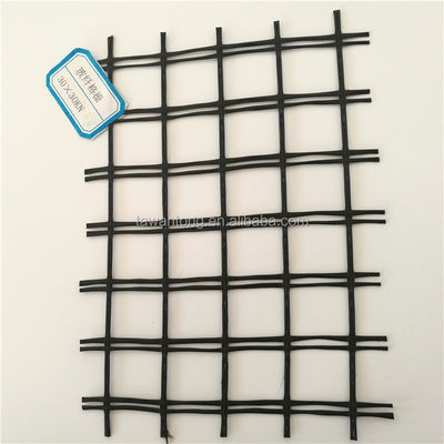 5m de largeur de la fibre de verre géogrid de tricot de déformation pour le renforcement de revêtement d'asphalte CE/ISO9001