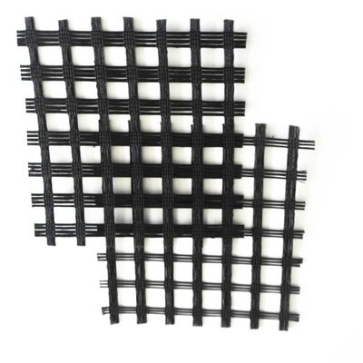 Grille géographique en fibre de verre biaxial à haute intensité pour le travail de la terre en PP en plastique