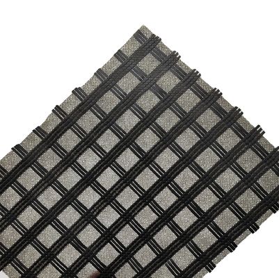 50/50kn Géogrid composite en fibre de verre géotextile non tissé pour le renforcement de la grille de pavage