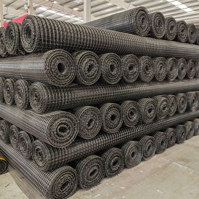 Résistance à la traction élevée 50-50kn PP Géogrid biaxial pour la conception de renforcement routier chinois