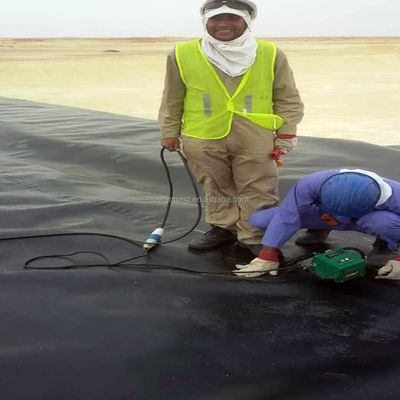 Étang à géomembranes en HDPE LDPE LLDPE PVC pour les crevettes de poisson en Indonésie