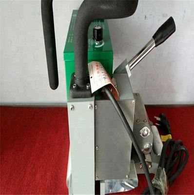 1.5 mm épaisseur de membrane classe II Isolation de qualité 1800W Machine de soudage à extrudeuse en plastique