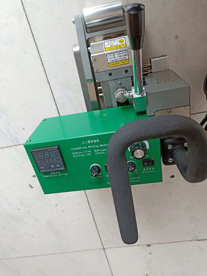 1800W PVC HDPE LDPE EVA Ecb PP géomembrane machine de soudage à la mousse à chaud avec une capacité de 13 kg
