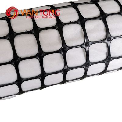 Route en plastique PP Biaxiale Géogrid 40/40kn Géotextile composite non tissé pour le renforcement des routes
