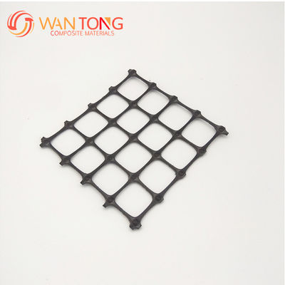 Armature routière non tissée géotextile pour animaux de compagnie composite PP plastique 25kn Géogrid bi-axiale