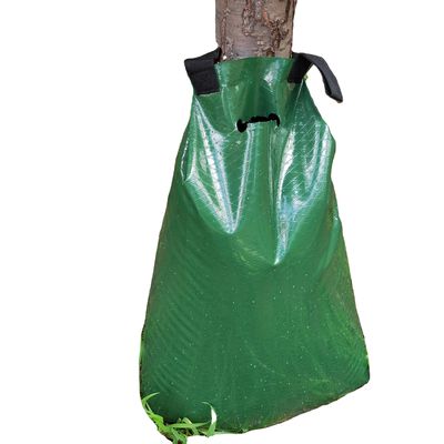 Sac d'eau à goutte à goutte de 75L à libération lente pour les arbres et les arbustes