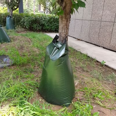 Sacs d'arrosage en PE à libération lente de 15 et 20 gallons pour l'entretien des arbres économes en eau
