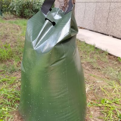 Sacs d'arrosage en PE à libération lente de 15 et 20 gallons pour l'entretien des arbres économes en eau