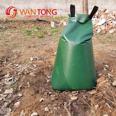 Sac d'irrigation à goutte à goutte de PVC de 75 litres pour 650 g d'arbres