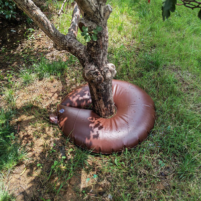 Sac d'arrosage pour arbres de 15 gallons à libération lente et réutilisable avec une dureté de surface élevée