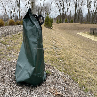 Sac d'arrosage à 20 gallons pour les arbres plantés